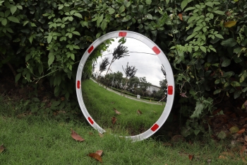 Зеркало дорожное сферическое светоотражающее Turbosky 600 мм