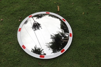 Зеркало дорожное сферическое светоотражающее Turbosky 600 мм